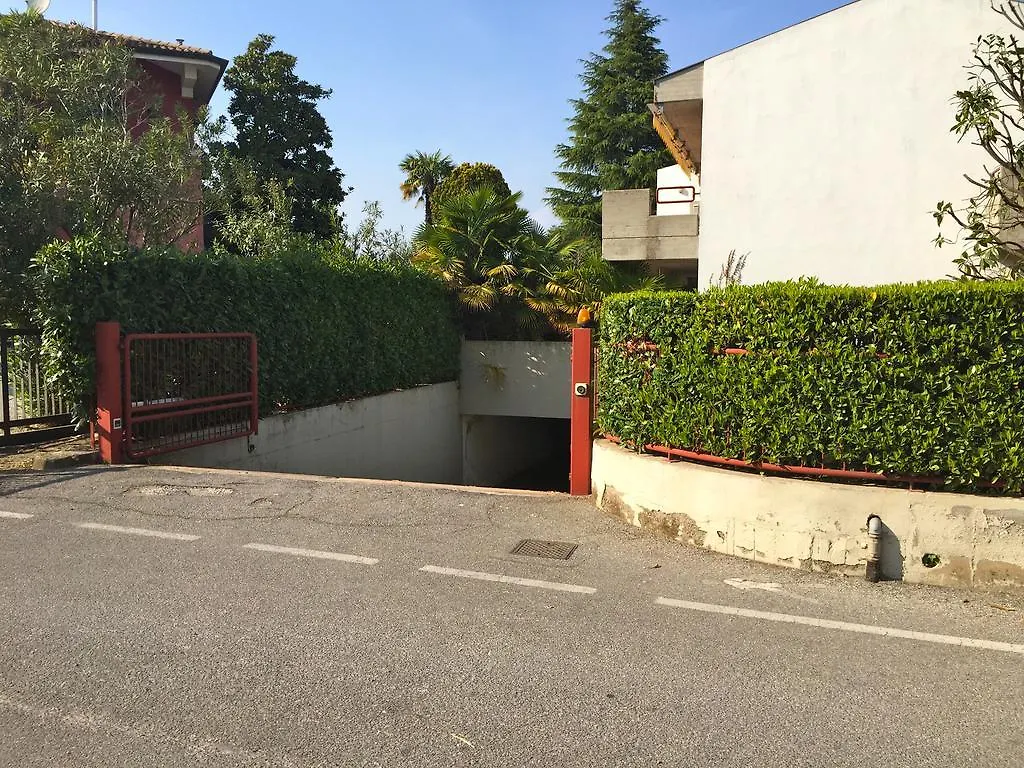 Albatros Apartment Sirmione Italy